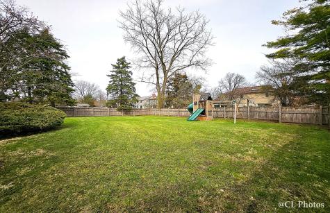 2313 Greenwood Road Glenview IL 60026
