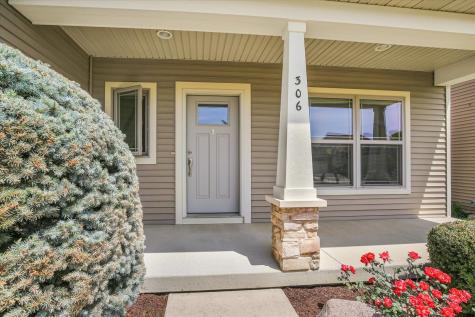 306 Preston Street Savoy IL 61874