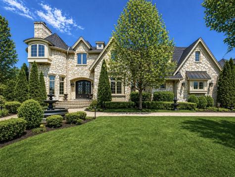 8611 Crest Court Burr Ridge IL 60527