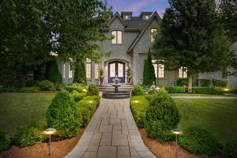 8611 Crest Court Burr Ridge IL 60527