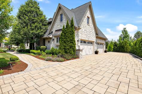 8611 Crest Court Burr Ridge IL 60527