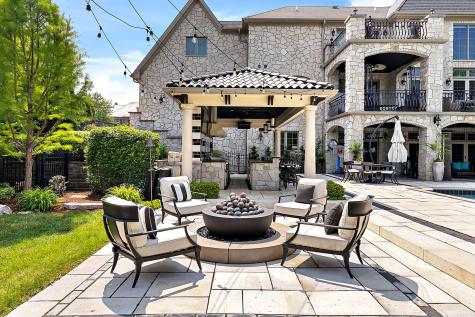 8611 Crest Court Burr Ridge IL 60527