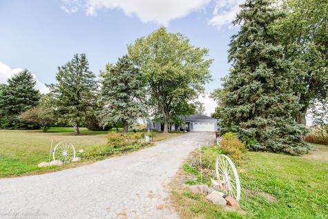 936 West Corning Road Beecher IL 60401