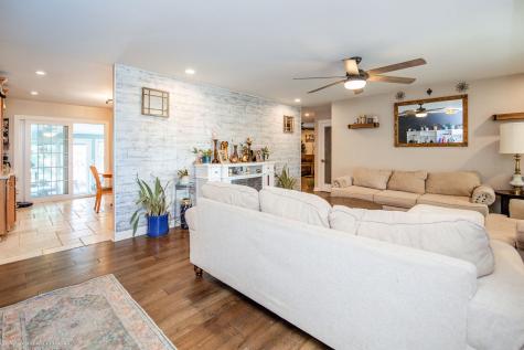 936 West Corning Road Beecher IL 60401