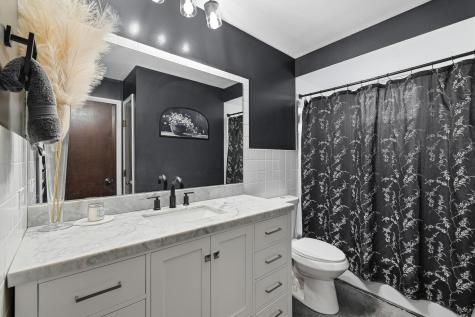 13109 Linder Avenue Crestwood IL 60418