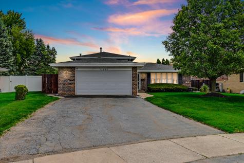 13109 Linder Avenue Crestwood IL 60418