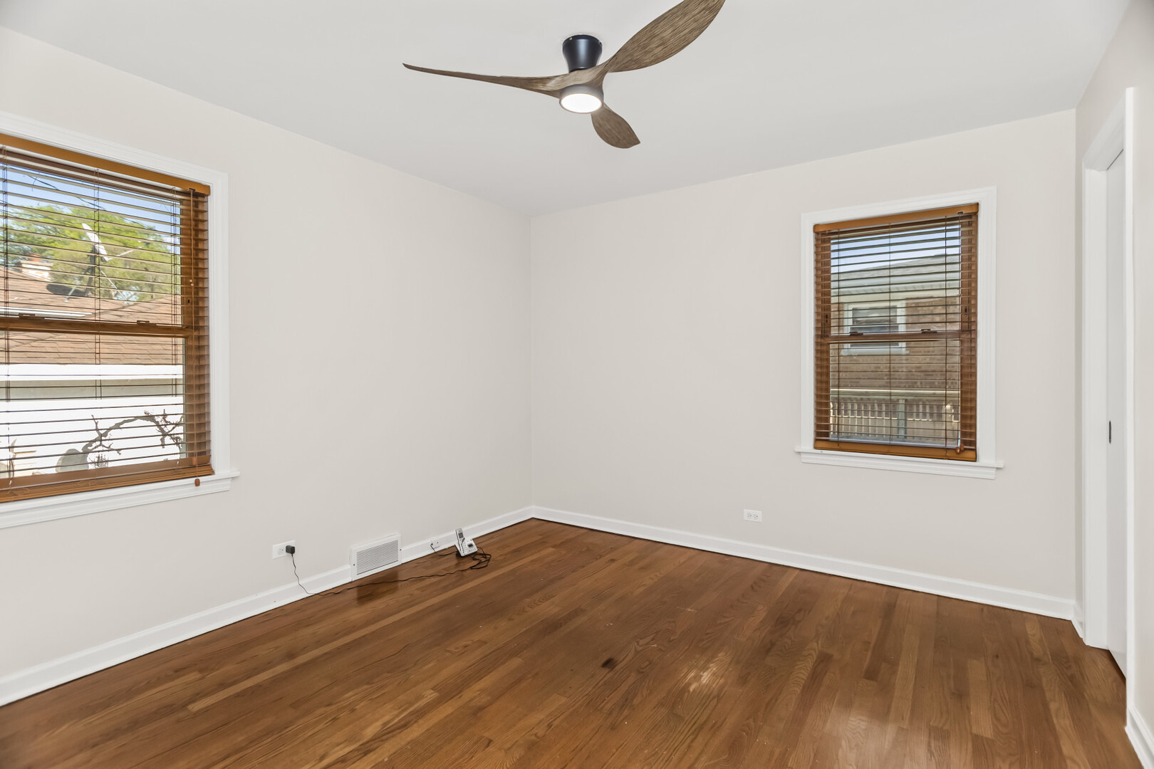 3923 West 106th Street Chicago IL 60638