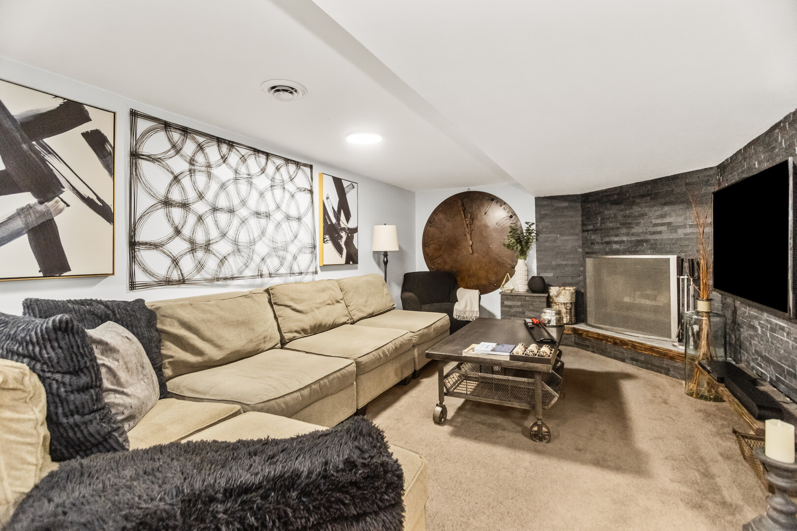 3923 West 106th Street Chicago IL 60638