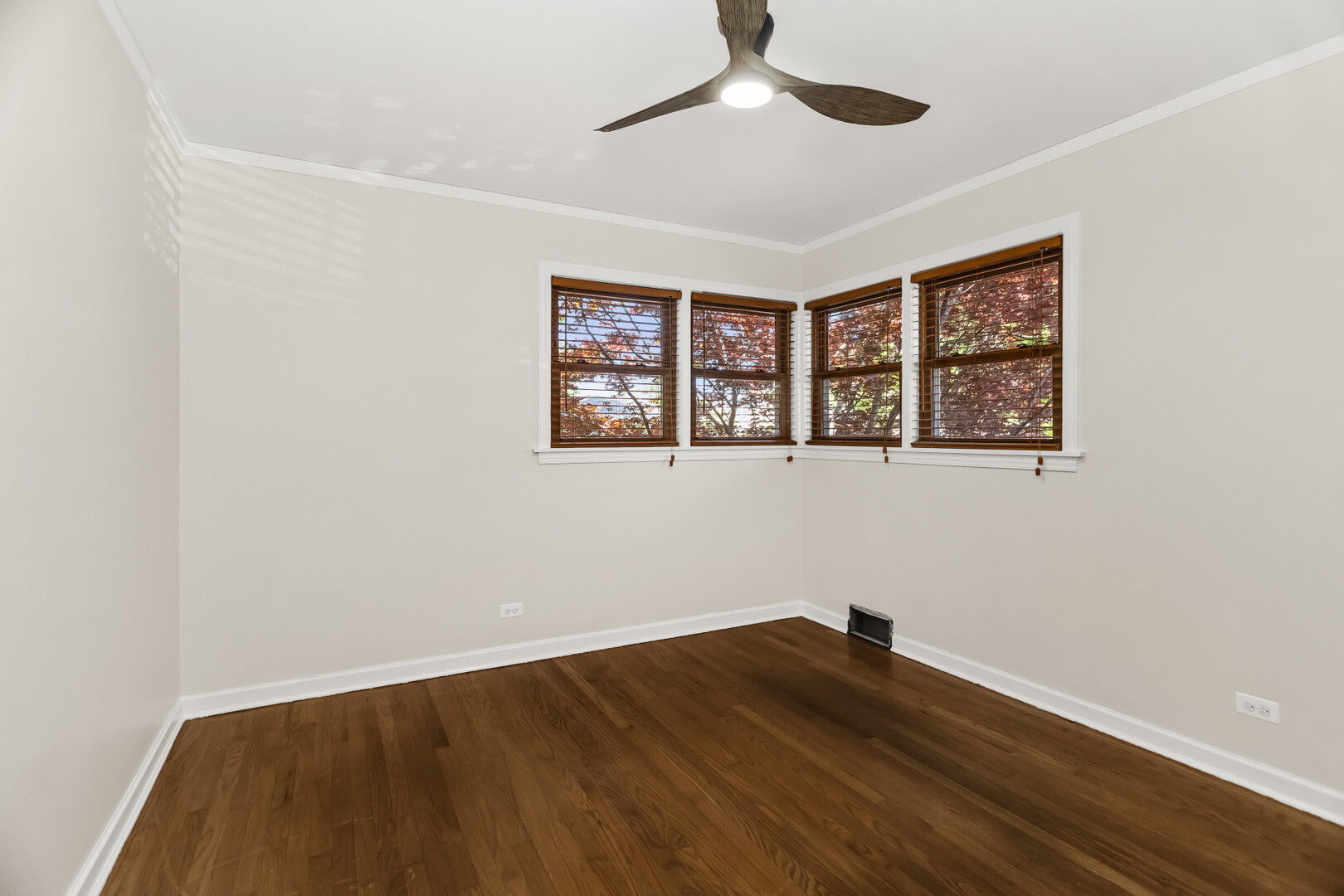 3923 West 106th Street Chicago IL 60638