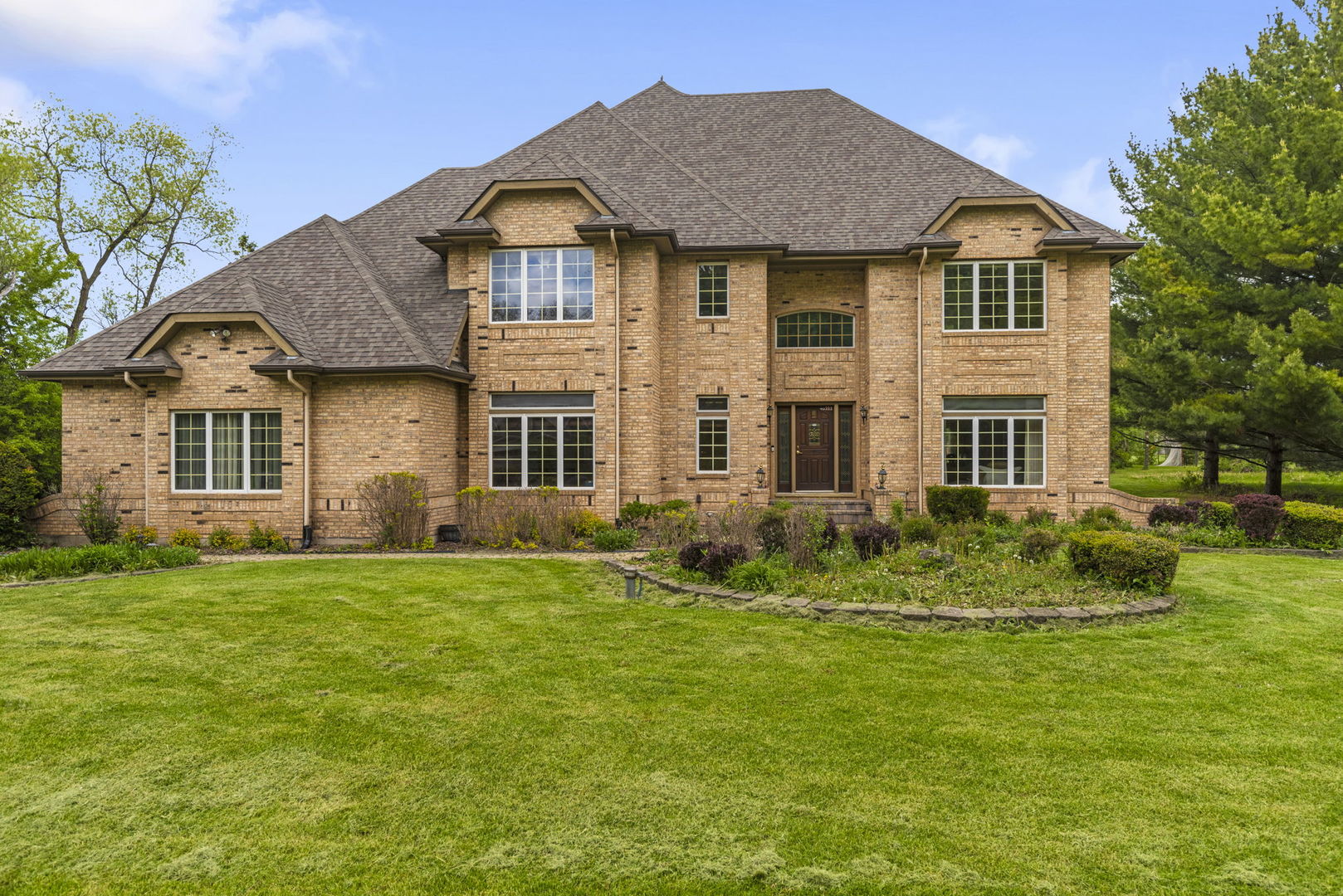 40322 North Golden Eagle Court Antioch IL 60002