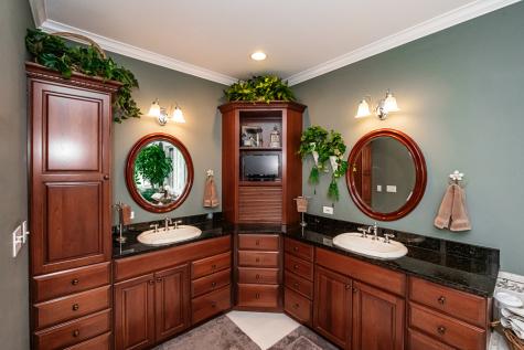 6715 Meyer Road Marengo IL 60152