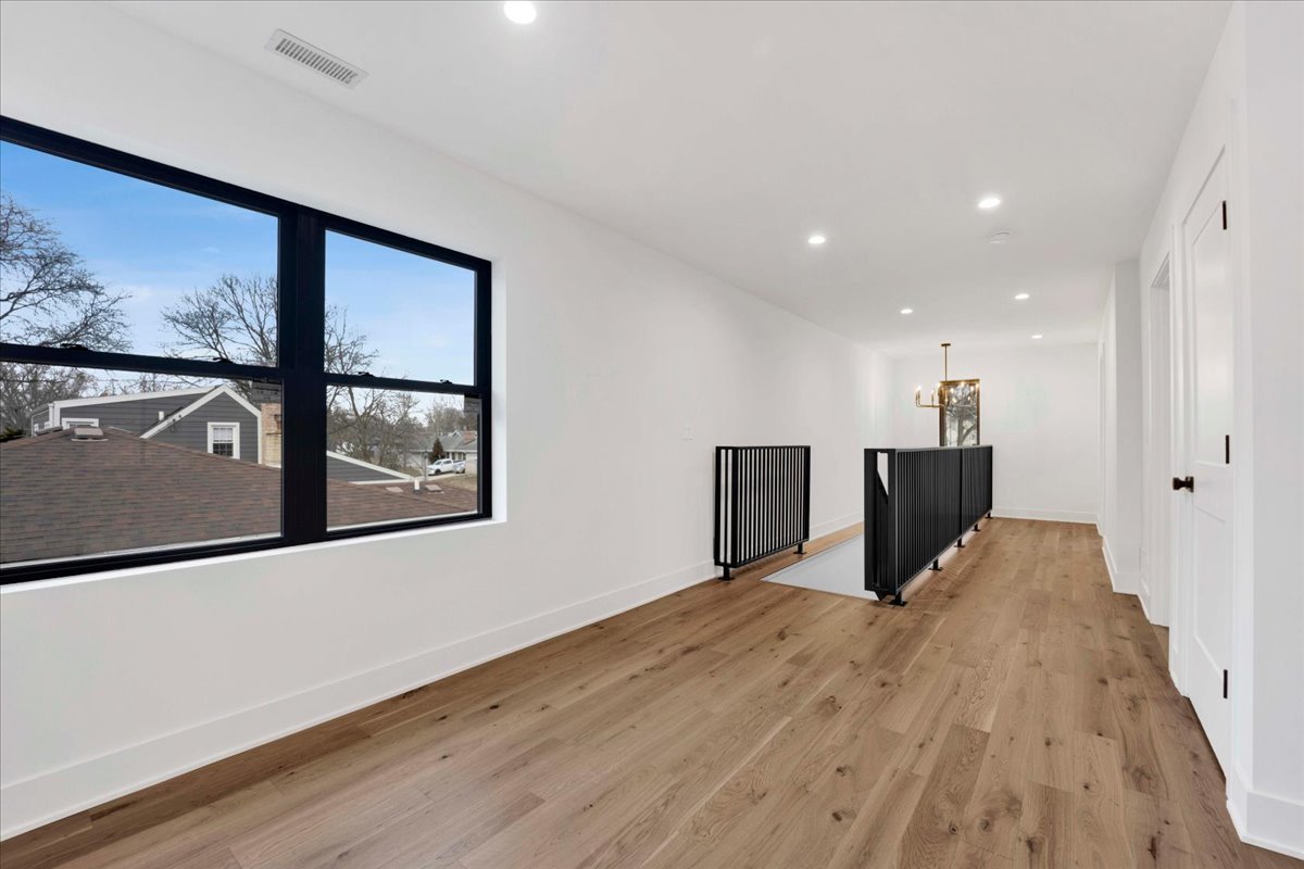 218 North Park Avenue Lombard IL 60148