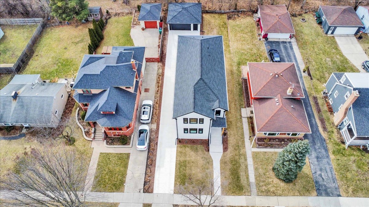 218 North Park Avenue Lombard IL 60148