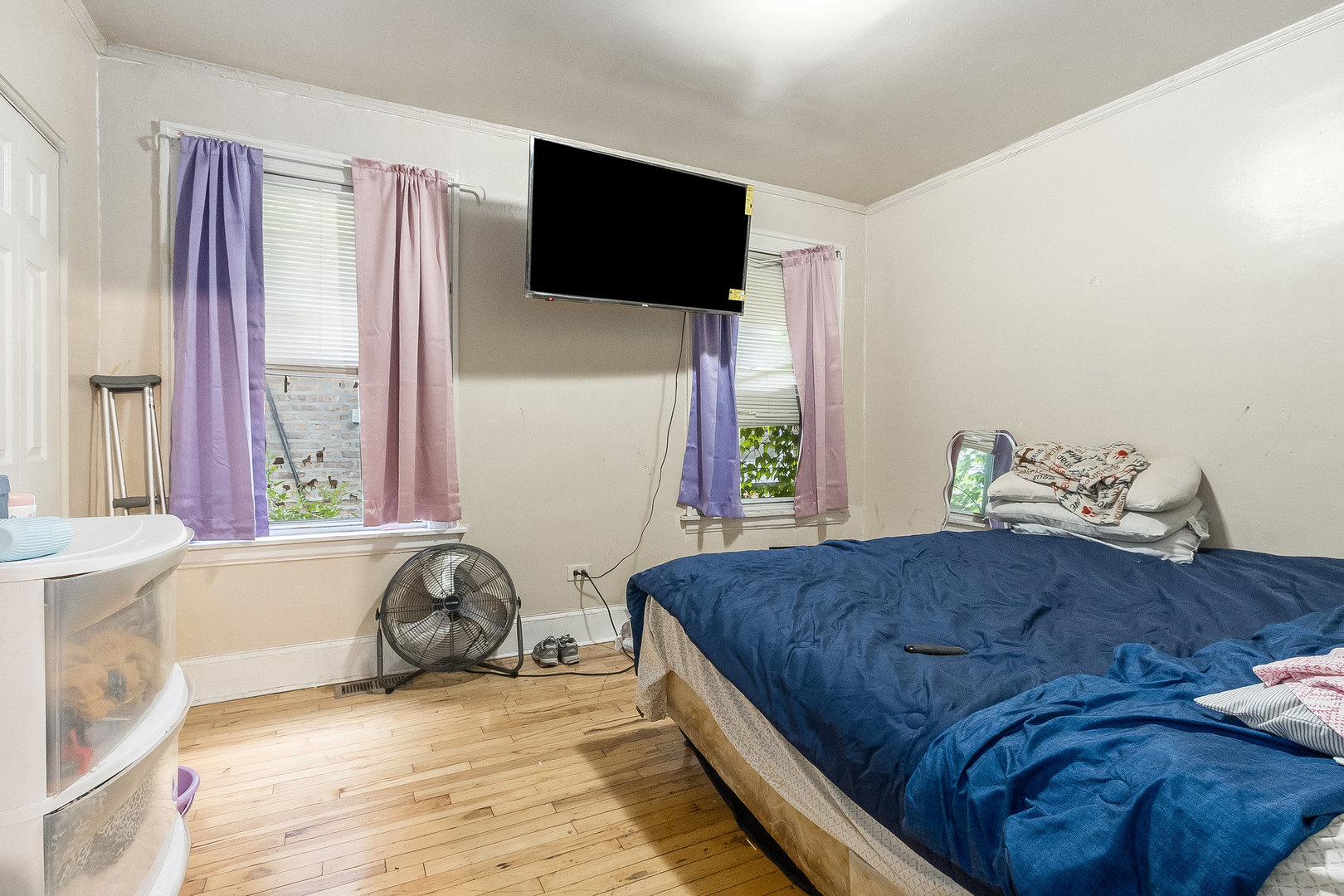 8011 South Ada Street Chicago IL 60620