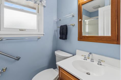 2012 East Cayuga Lane Mount Prospect IL 60056