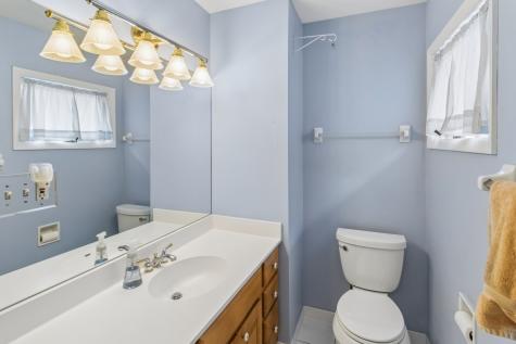 2012 East Cayuga Lane Mount Prospect IL 60056