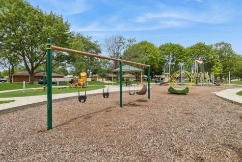 2012 East Cayuga Lane Mount Prospect IL 60056