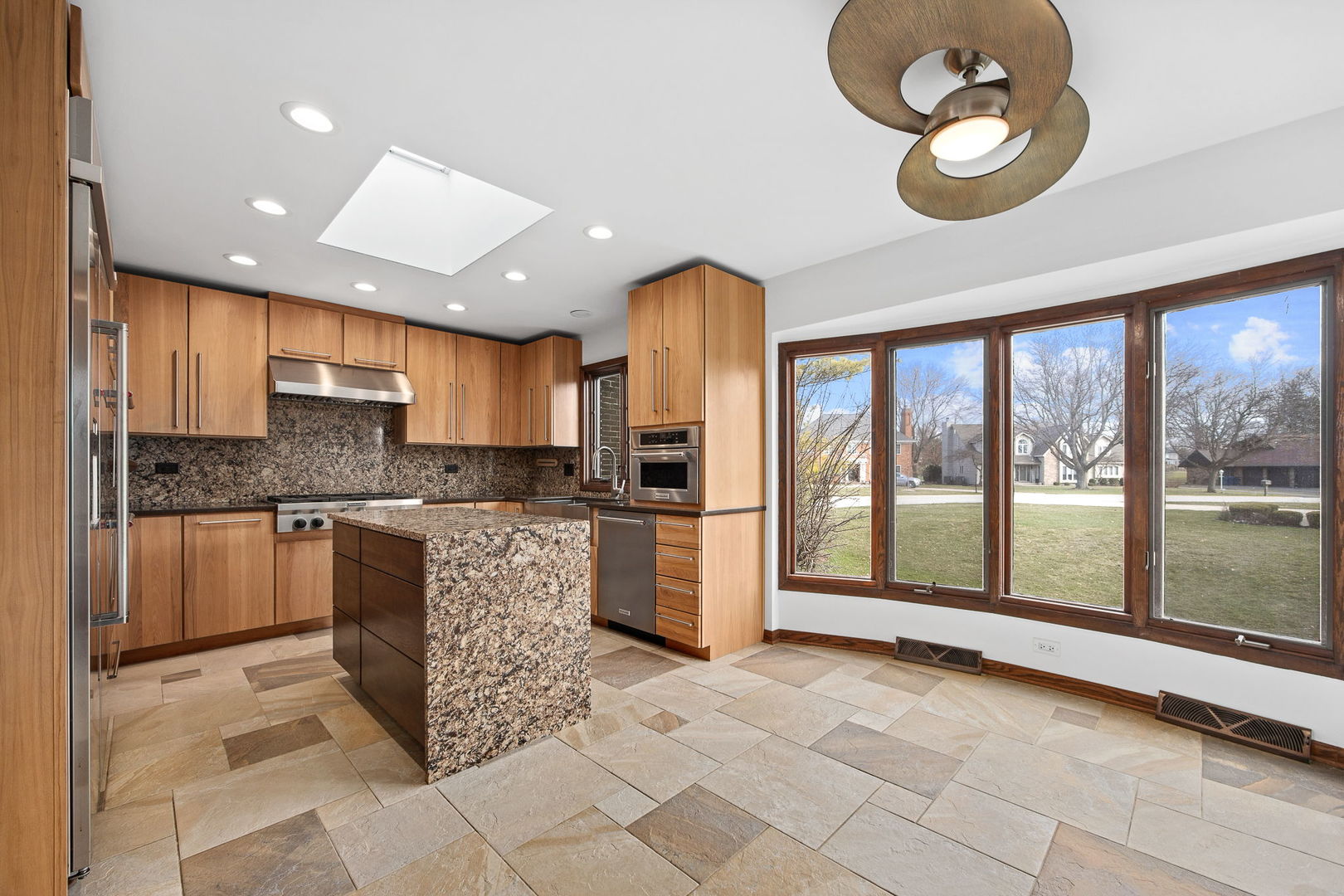 8405 Carriage Green Drive Darien IL 60561