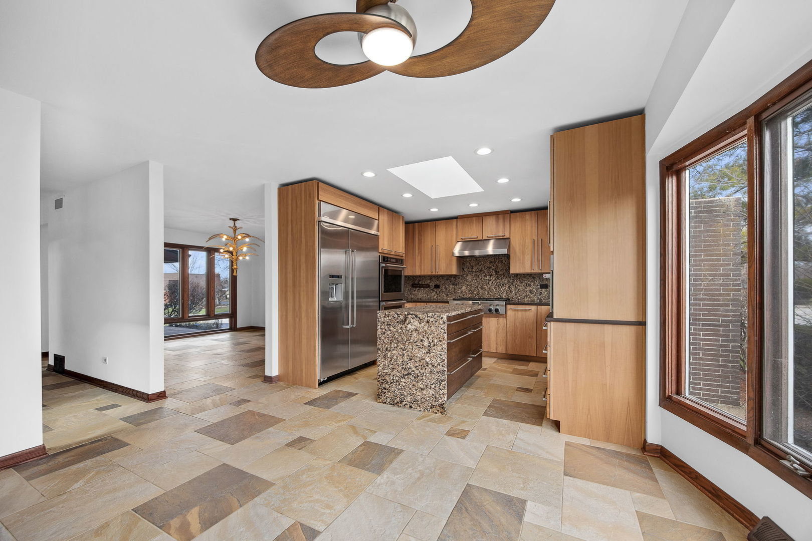 8405 Carriage Green Drive Darien IL 60561