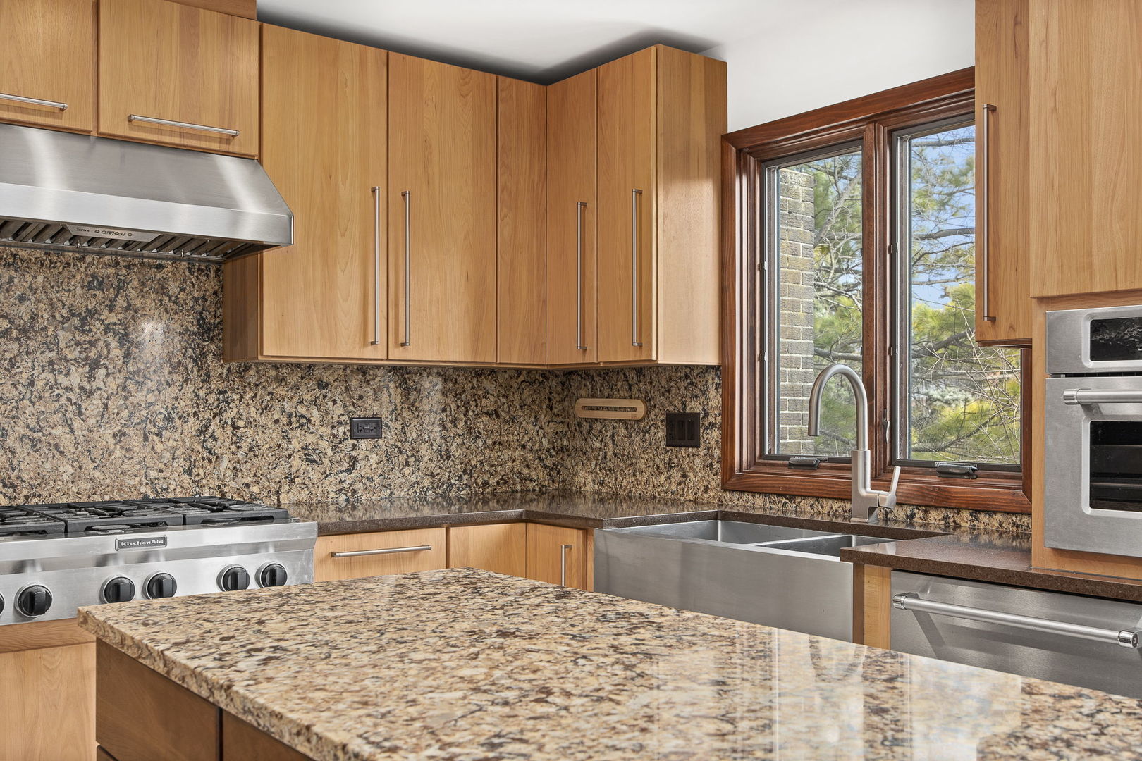 8405 Carriage Green Drive Darien IL 60561
