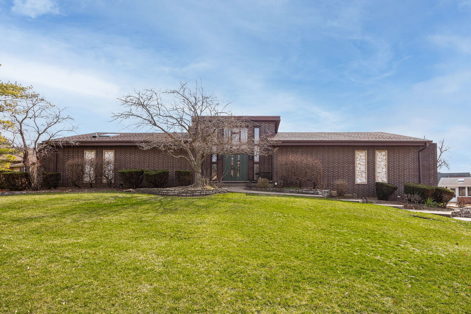 8405 Carriage Green Drive Darien IL 60561