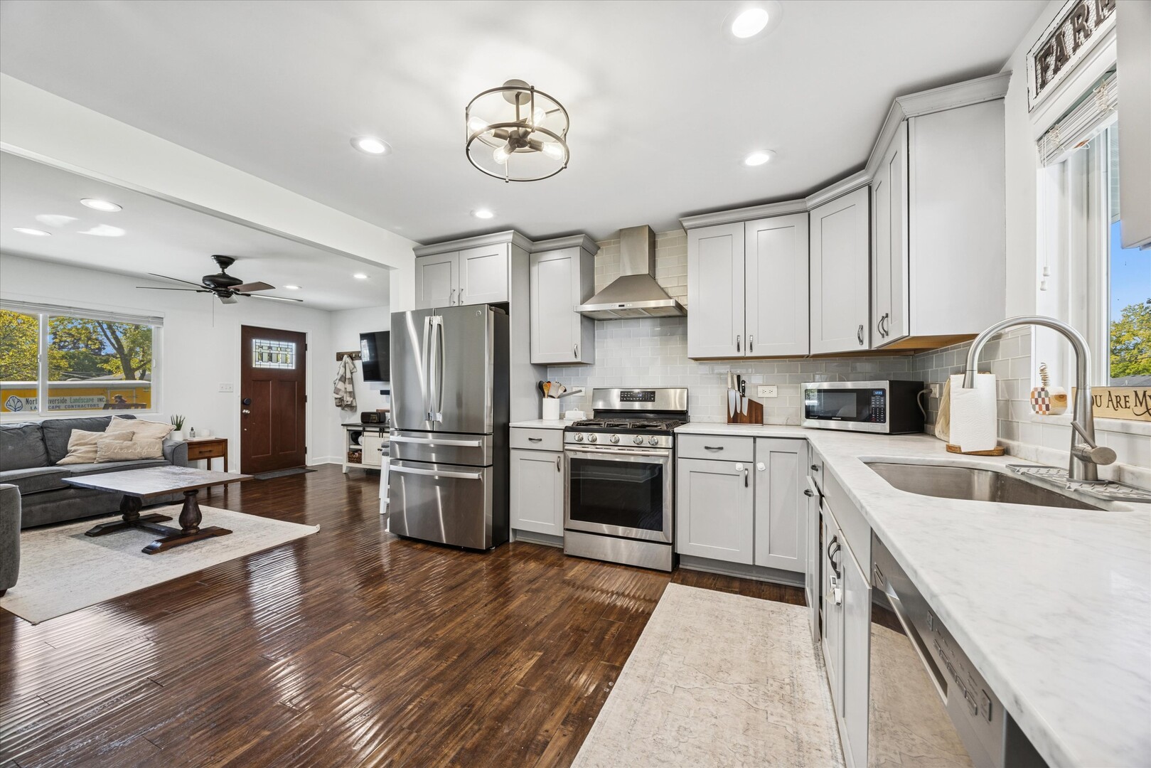 1048 East 8th Street Lockport IL 60441