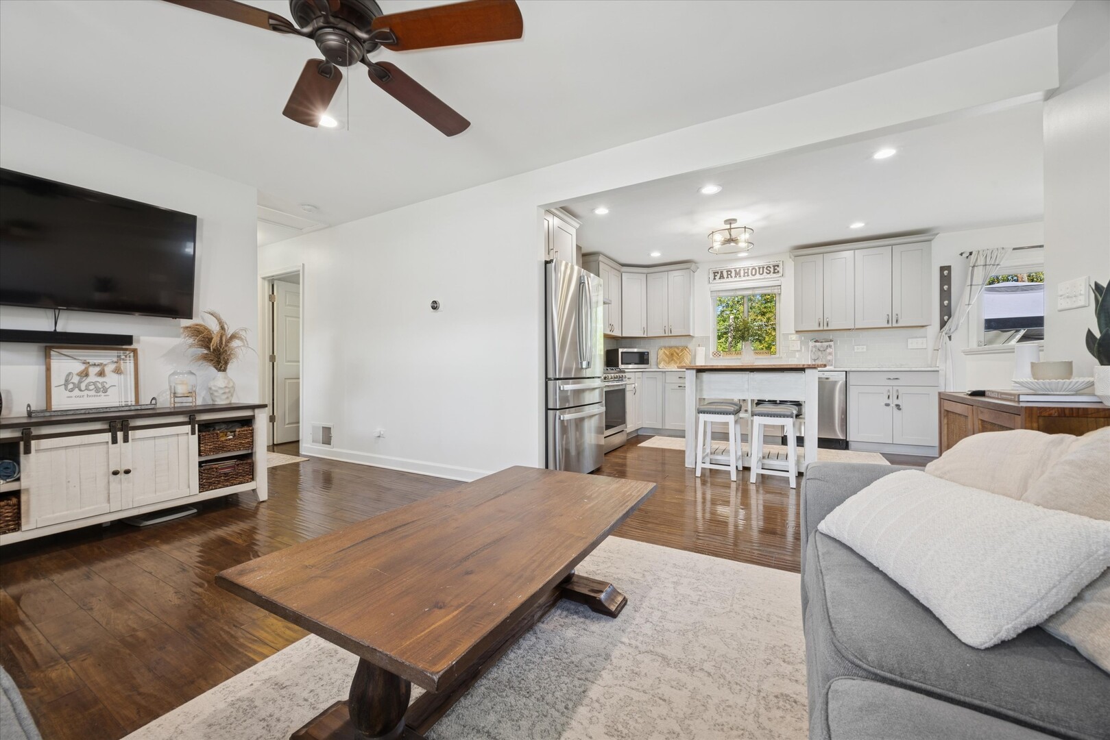 1048 East 8th Street Lockport IL 60441