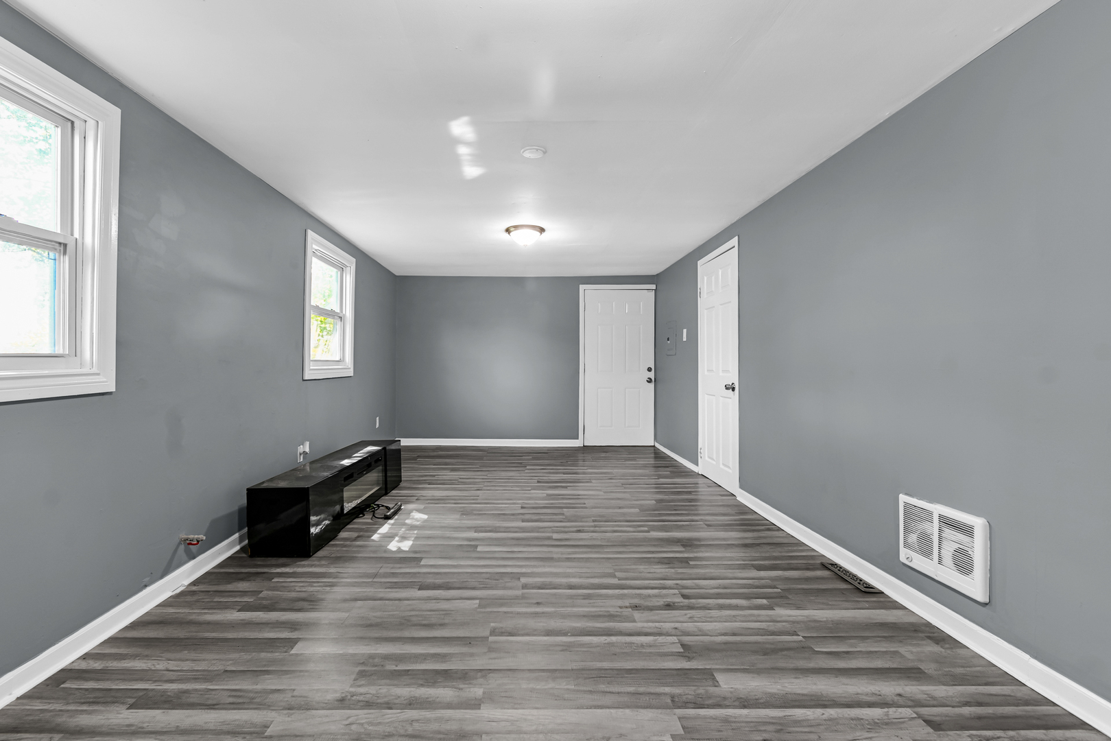 13249 South Vernon Avenue Chicago IL 60827