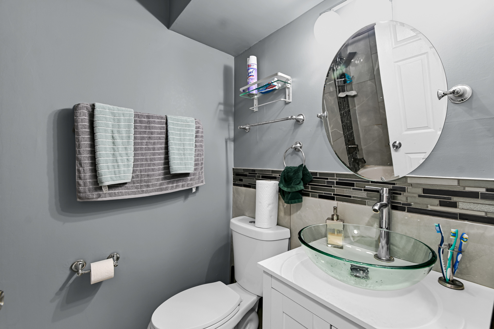 13249 South Vernon Avenue Chicago IL 60827