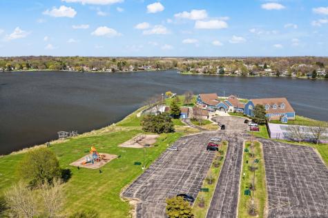 137 Lamplighter Loop Poplar Grove IL 61065