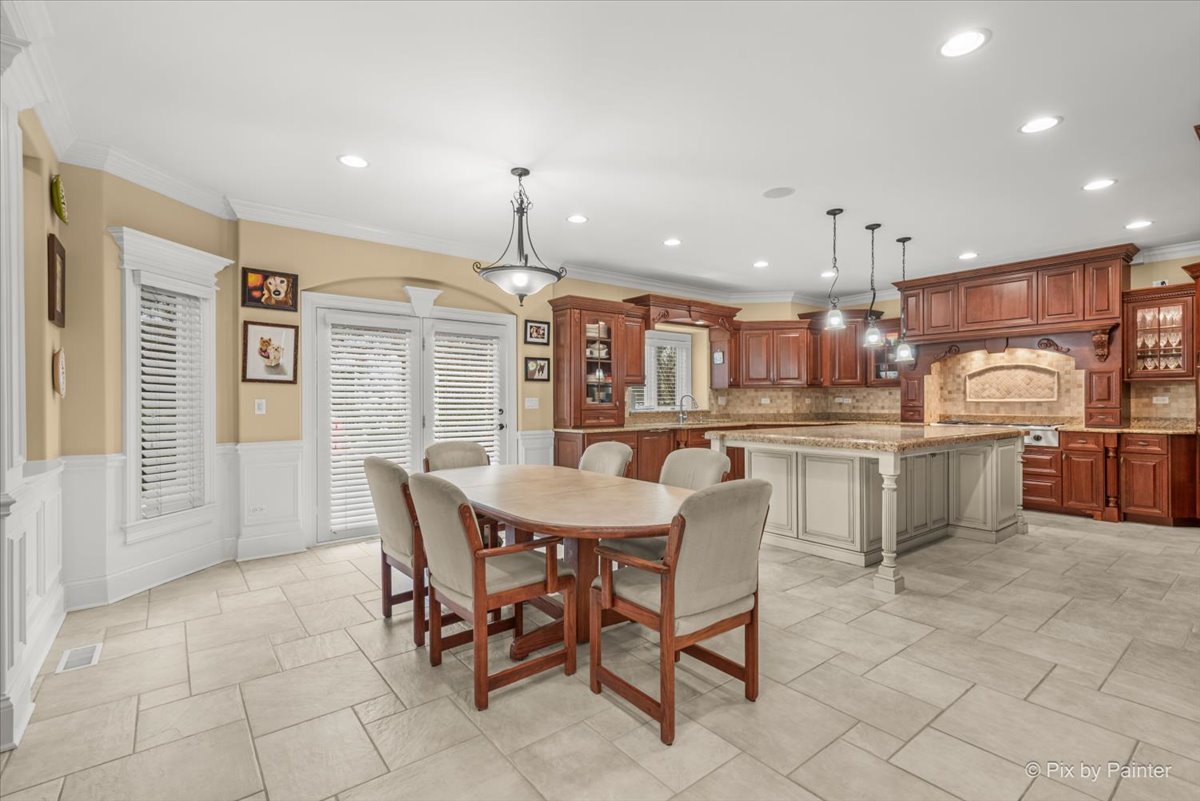 434 West Benton Avenue Naperville IL 60540