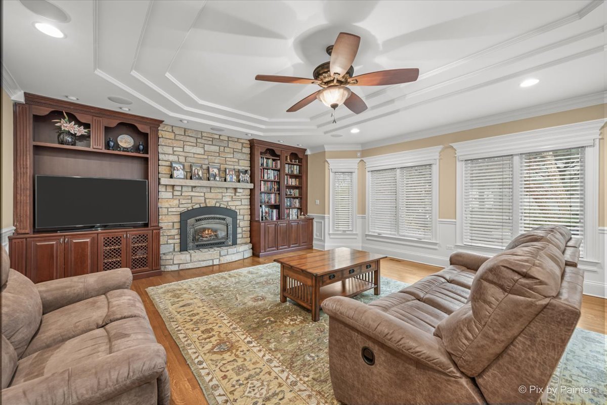 434 West Benton Avenue Naperville IL 60540