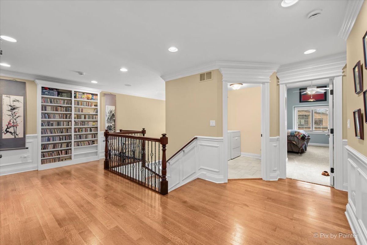 434 West Benton Avenue Naperville IL 60540