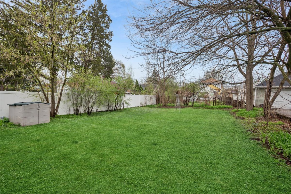 127 South Princeton Avenue Villa Park IL 60181