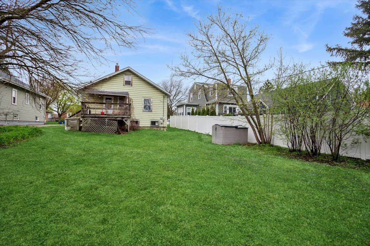 127 South Princeton Avenue Villa Park IL 60181