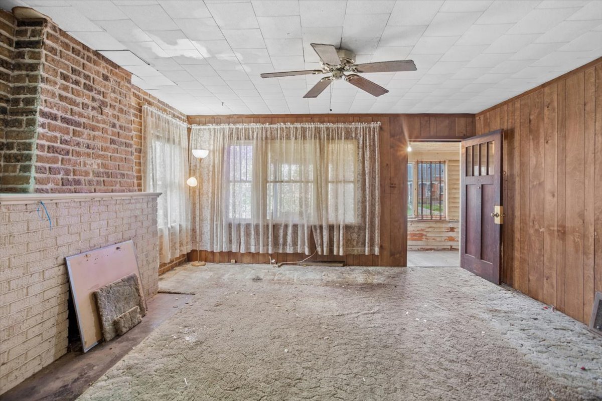 127 South Princeton Avenue Villa Park IL 60181