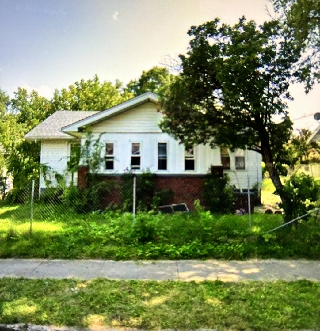 835 West Elm Street Decatur IL 62522