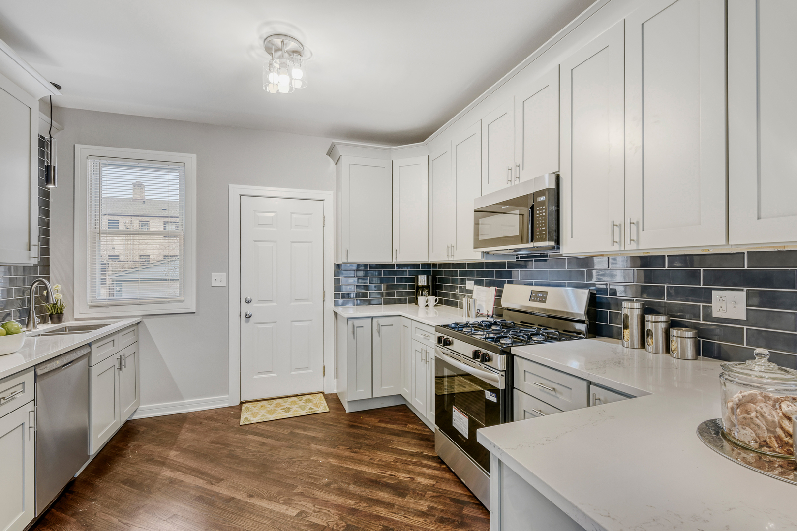 1837 West 104th Street Chicago IL 60643