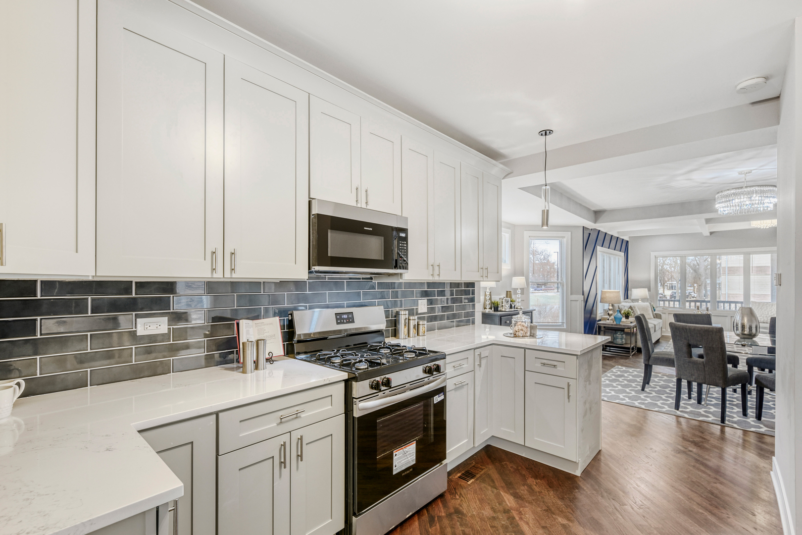 1837 West 104th Street Chicago IL 60643