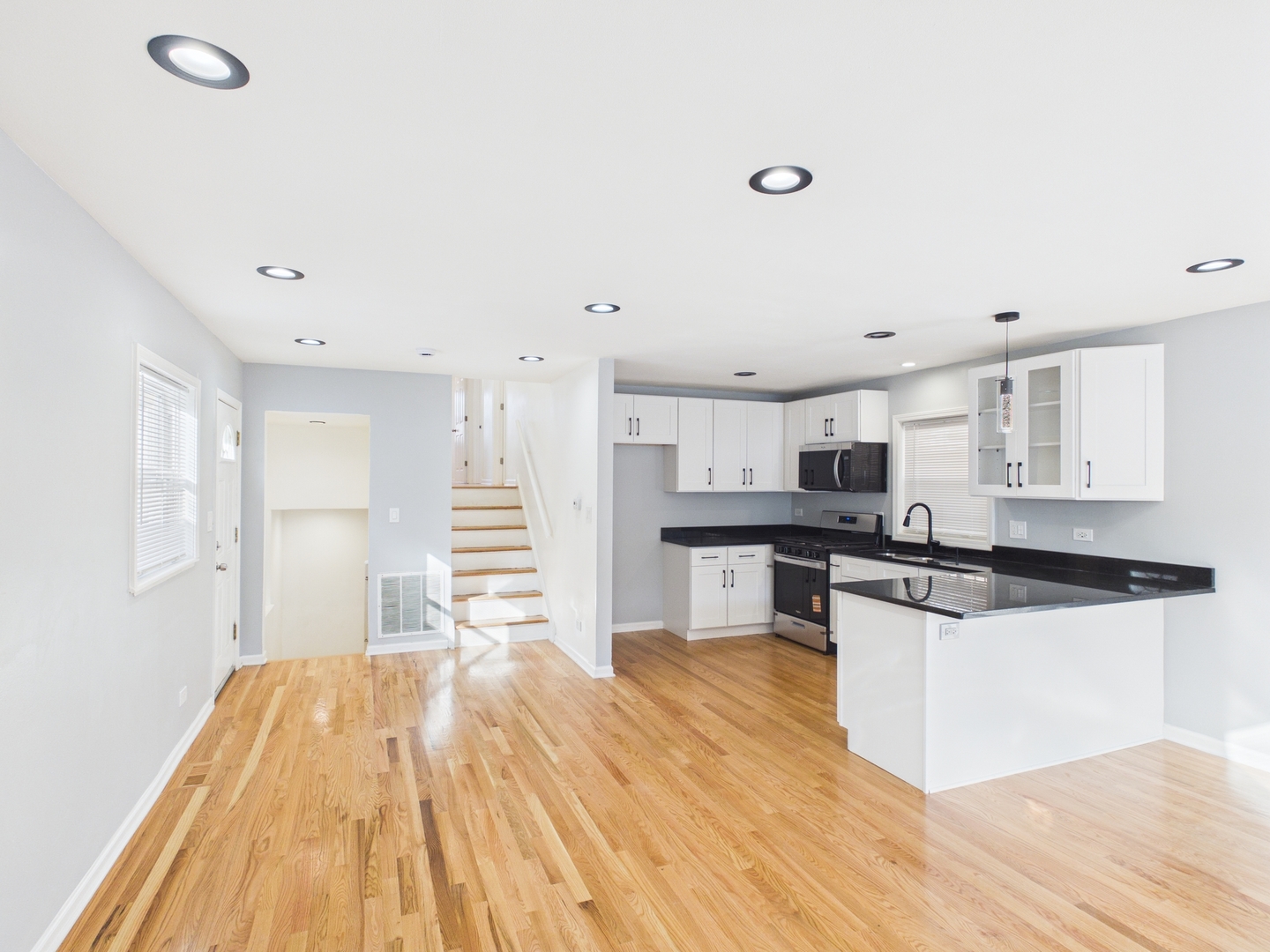 7230 South Champlain Avenue Chicago IL 60619