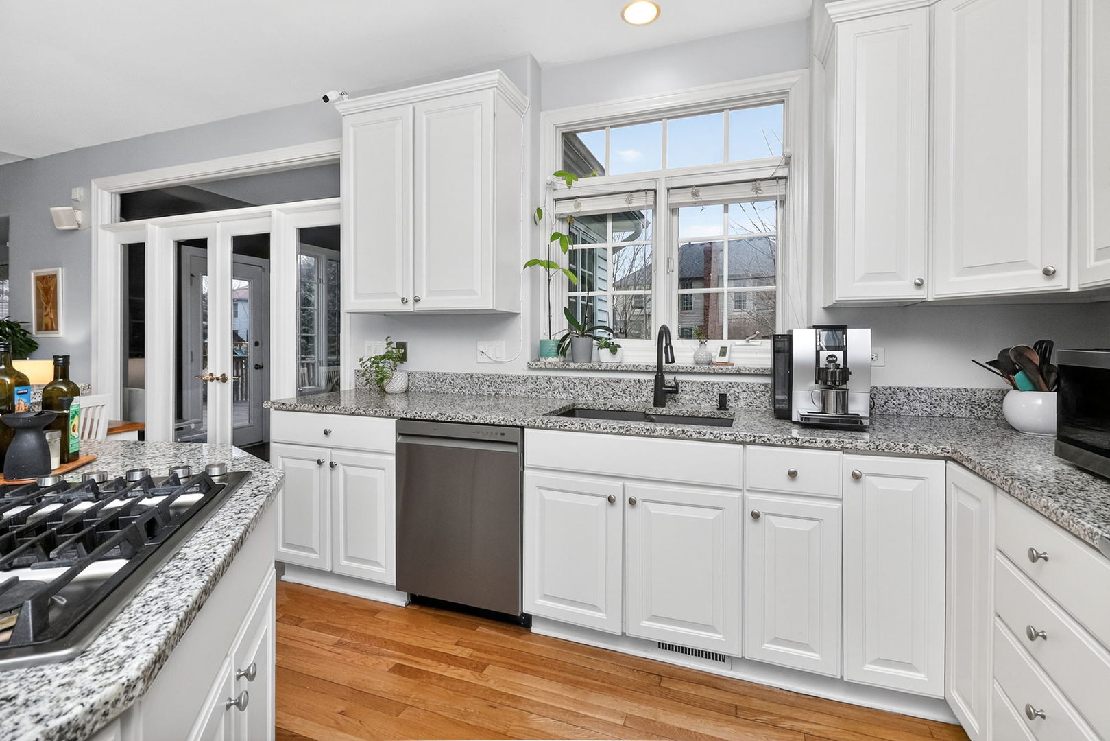 3807 Landsdown Avenue Naperville IL 60564