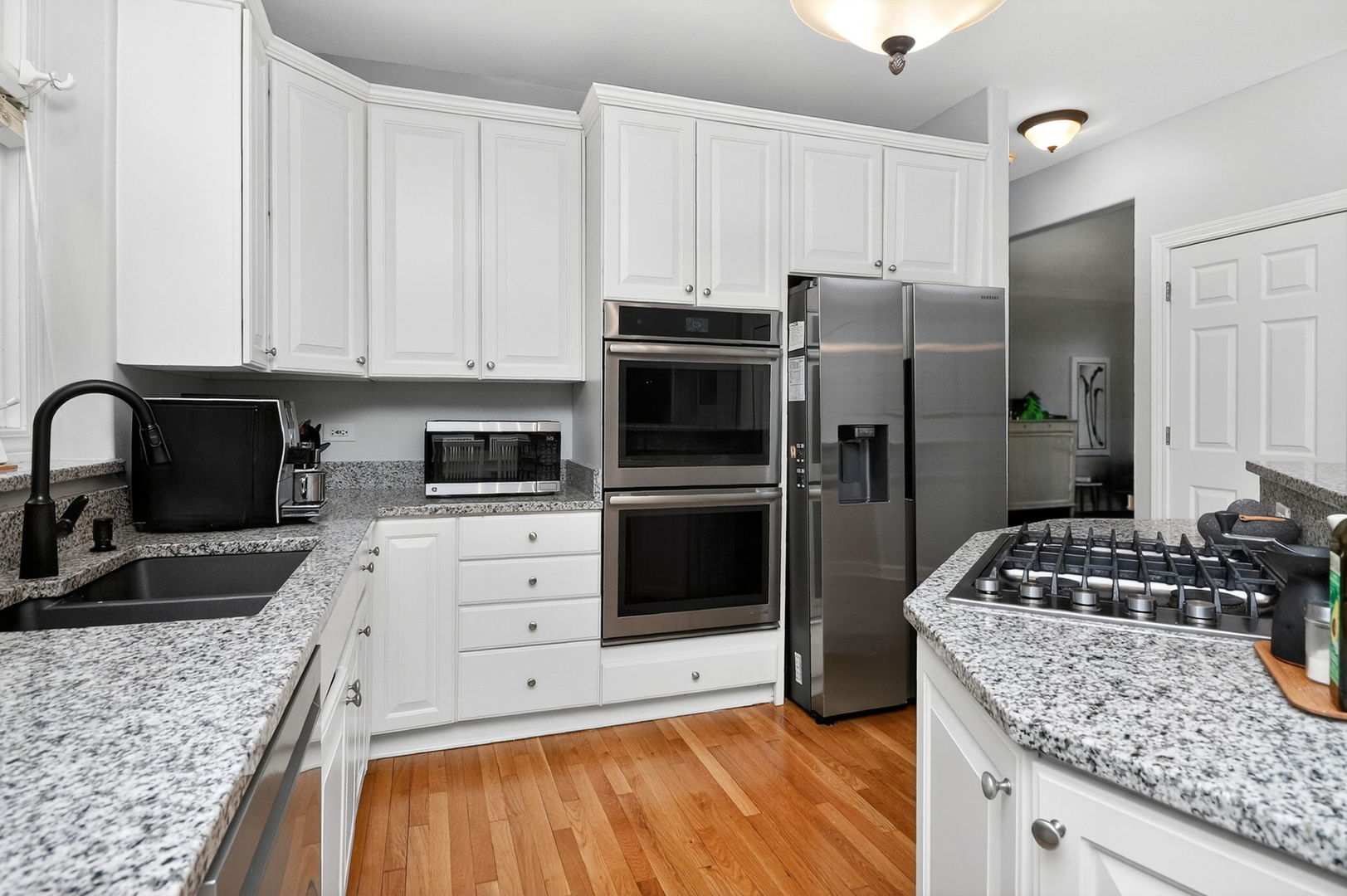 3807 Landsdown Avenue Naperville IL 60564