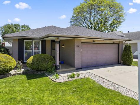 1041 Fulton Drive Streamwood IL 60107