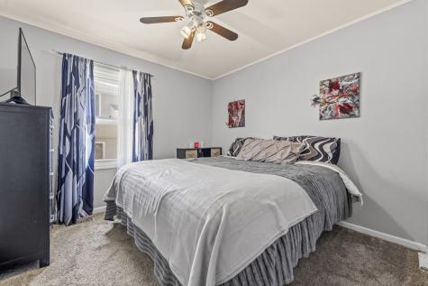 1041 Fulton Drive Streamwood IL 60107