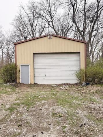 1599 East 2700 North Road Clifton IL 60927