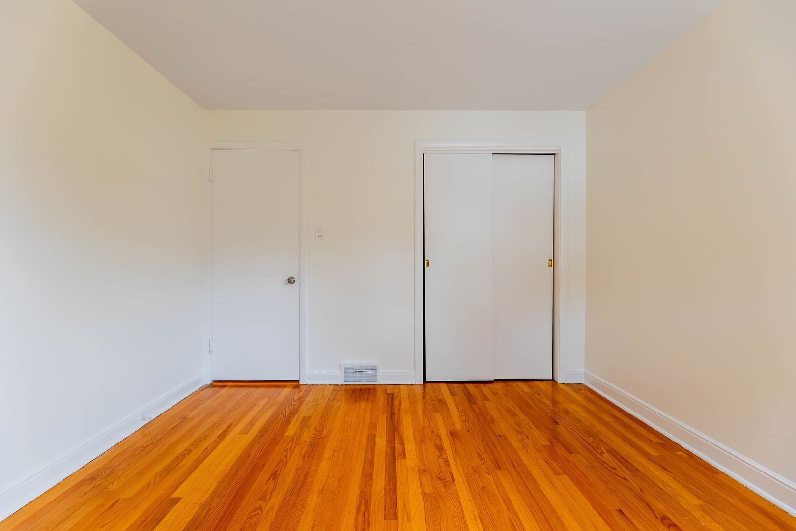 4830 South Ridgeway Avenue Chicago IL 60632