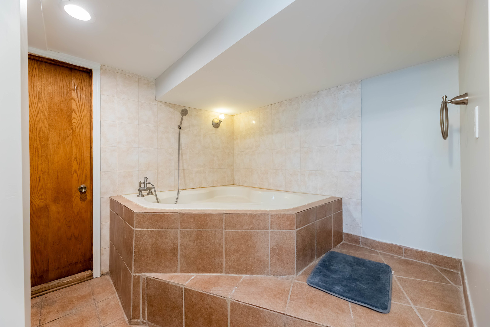 4830 South Ridgeway Avenue Chicago IL 60632