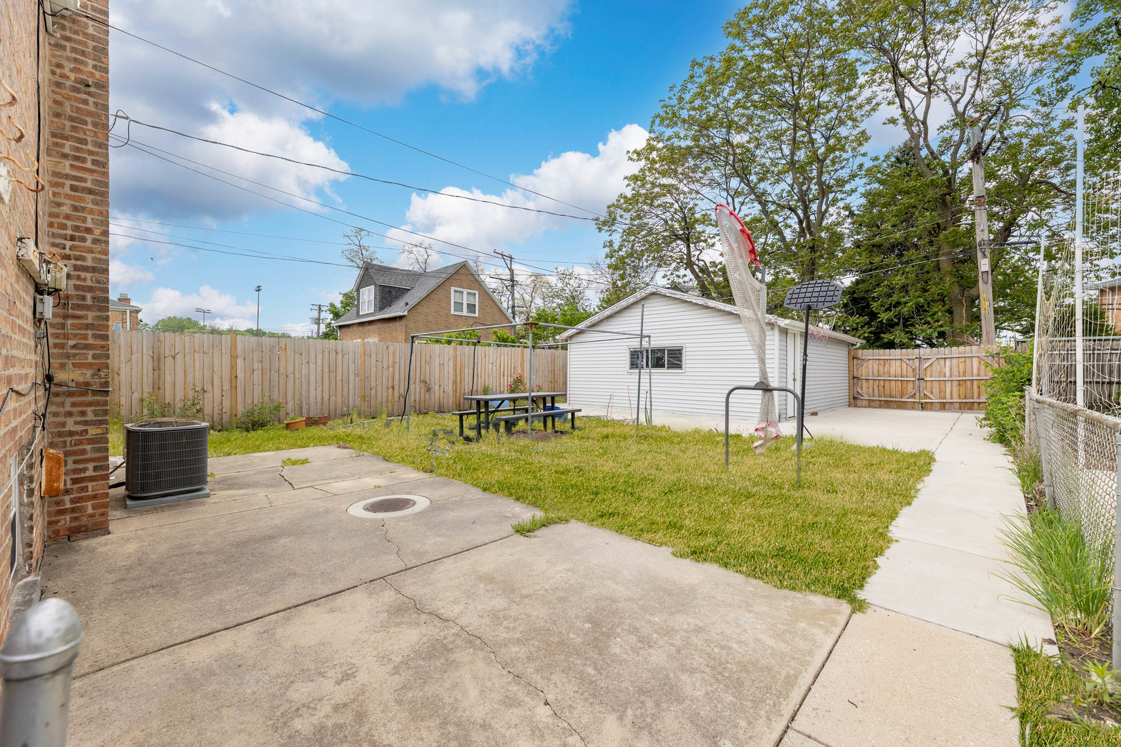 4830 South Ridgeway Avenue Chicago IL 60632