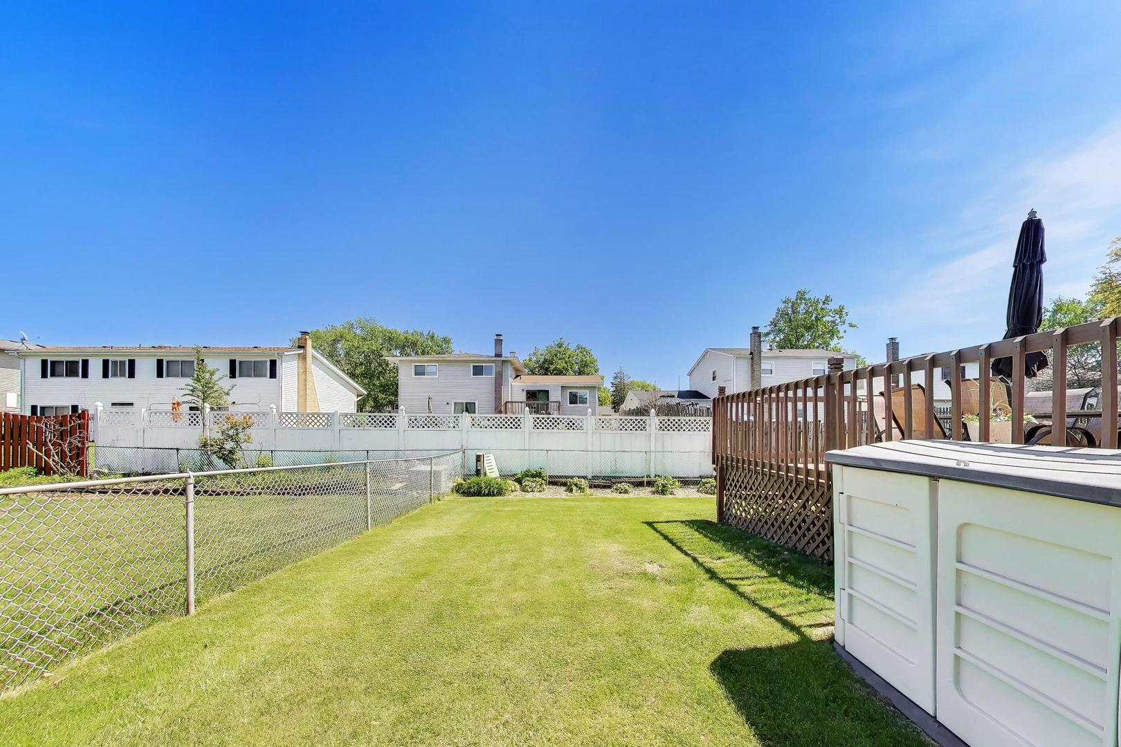 401 Collen Drive Lombard IL 60148