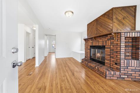 24 167TH Street Calumet City IL 60409